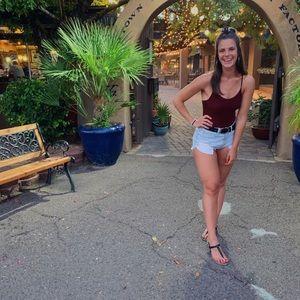 Meet your Posher, Stef